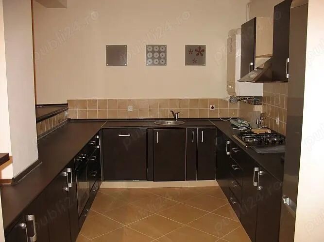 Polona, apartament 2 camere, 81 mp, centrala proprie.